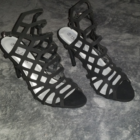 Shoes - Picture 1 of 1